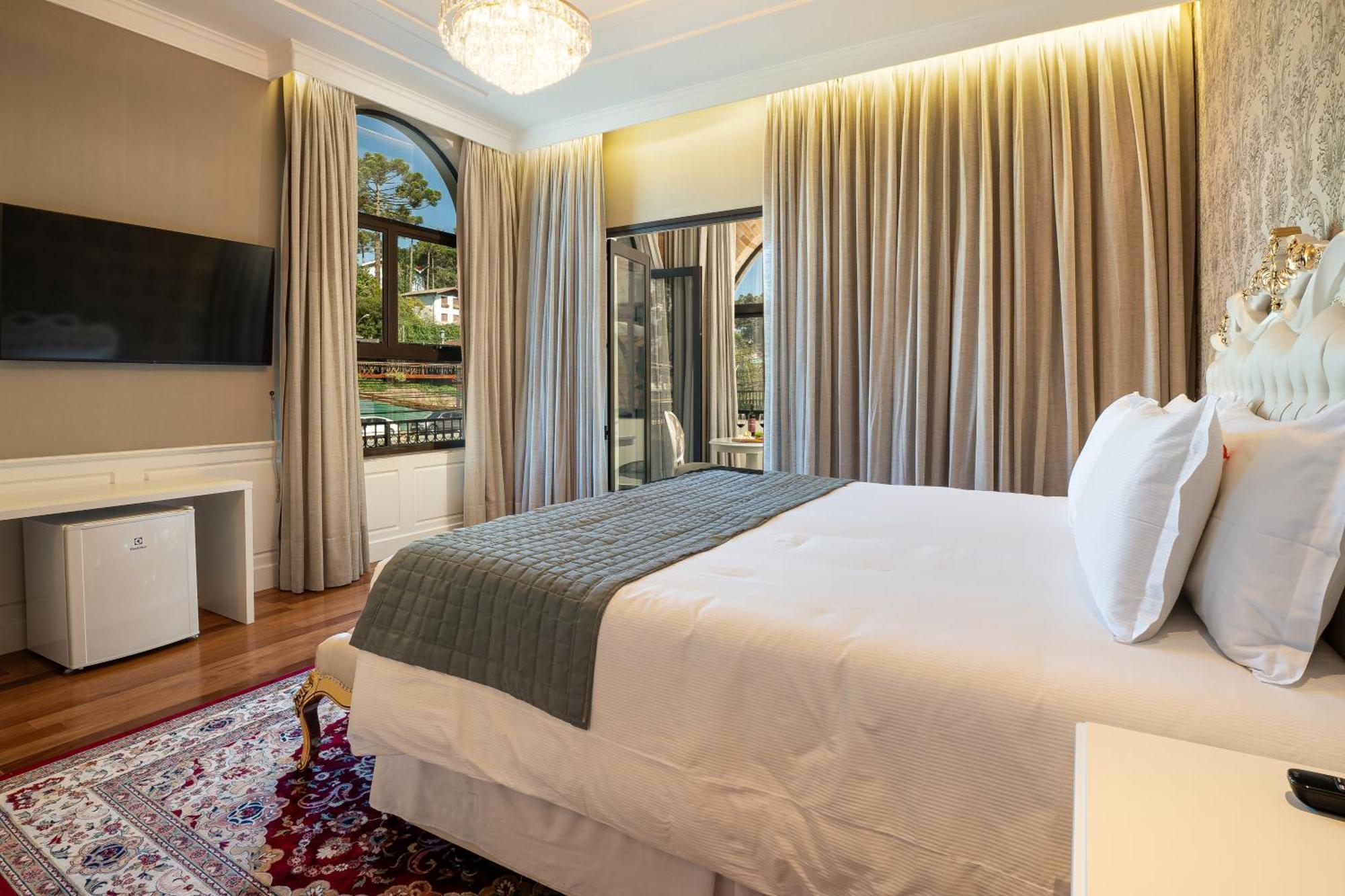 Pousada Luis XV Campos do Jordão Zewnętrze zdjęcie Deluxe Room